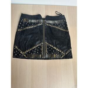 Black Suede Skirt with Studs - Size S - Mint